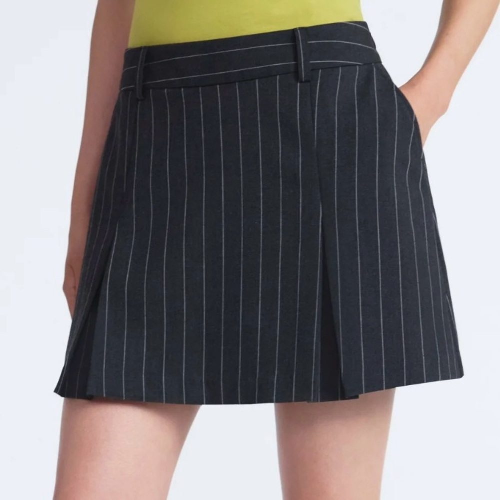 NWT Scoop Black casual office Pinstripe Mini pleated pocket Skirt